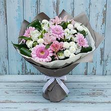 Букет цветов из:  Герберы, Альстромерии и Хризантемы в Североуральске