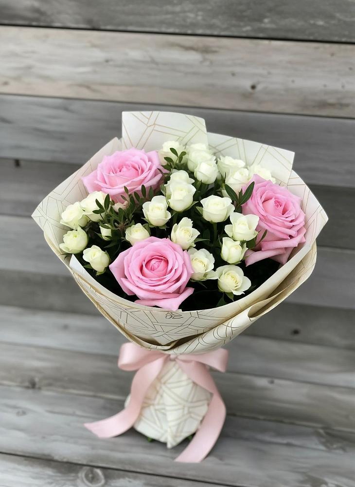 Букет цветов из: Розы в Североуральске