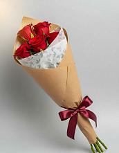 Букет цветов из:  Розы в Североуральске