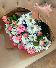 Букет цветов из:  Розы и Хризантемы #REPLACE_PRED# Североуральске