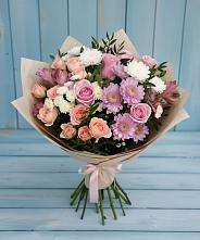 Букет цветов из:  Хризантемы, Розы и Альстромерии в Североуральске