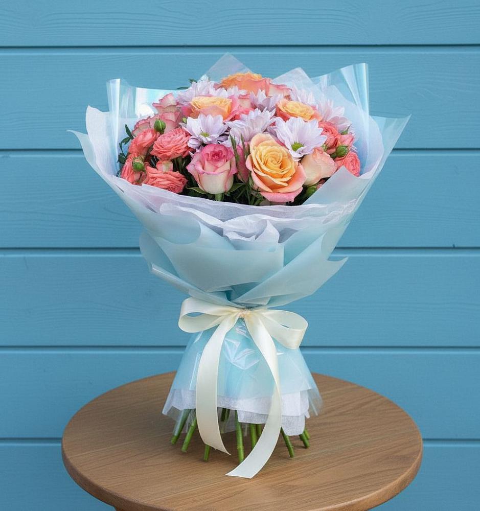 Букет цветов из: Хризантемы и Розы в Североуральске