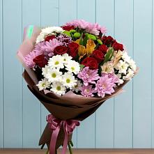 Букет цветов из:  Розы, Хризантемы и Альстромерии в Североуральске