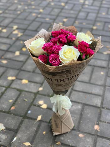 Букет цветов из: Розы в Североуральске