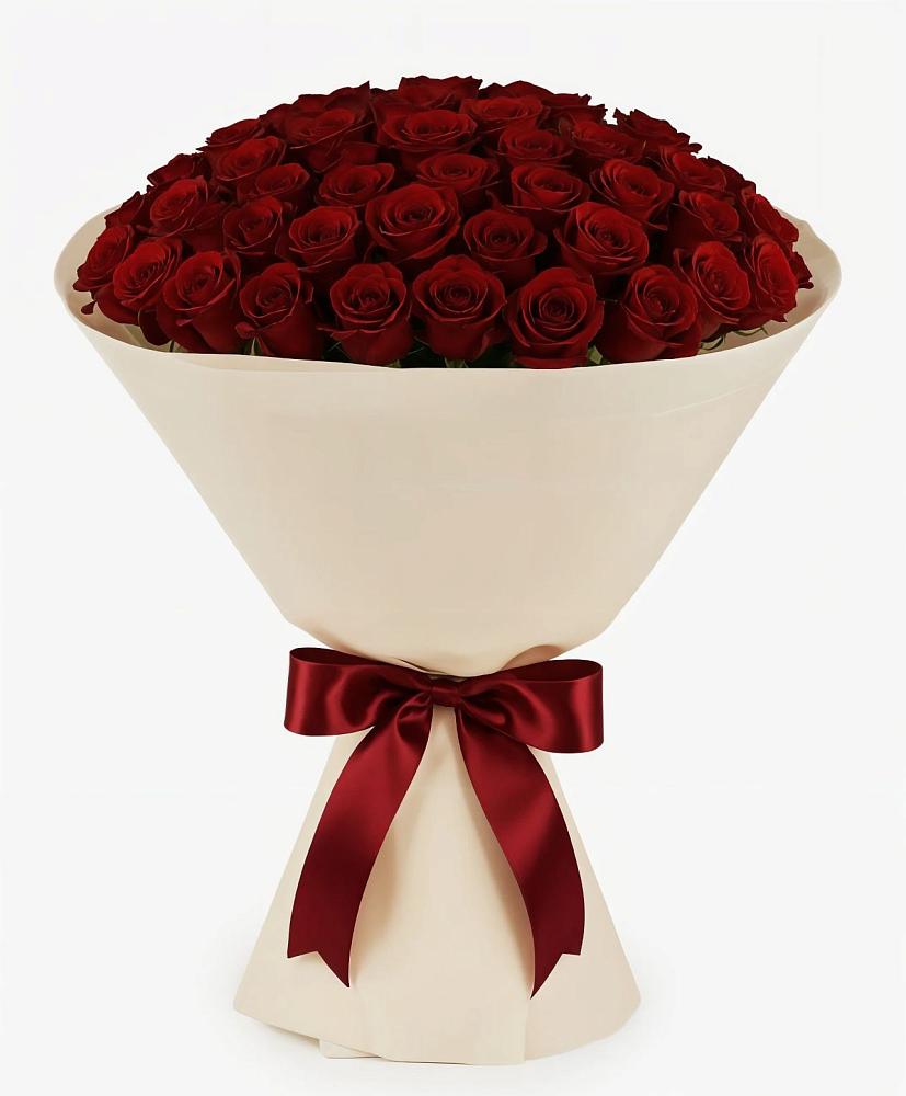 Букет 101 Бордовая роза Блэк Бакарра в Североуральске