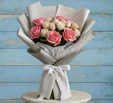 Букет цветов из:  Розы в Североуральске